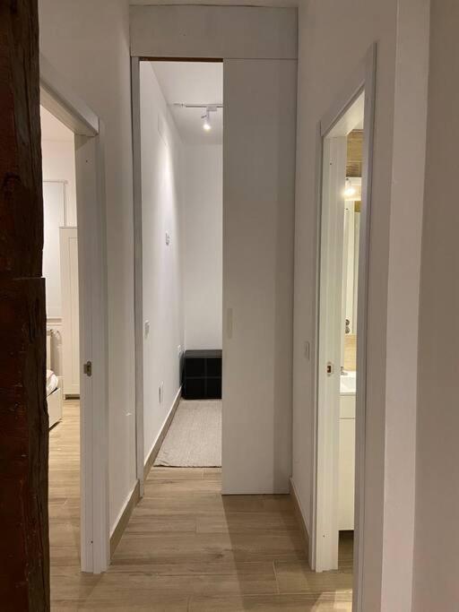Opera-Suites Luxury La Boheme, In The Very Center Of Madrid. Экстерьер фото