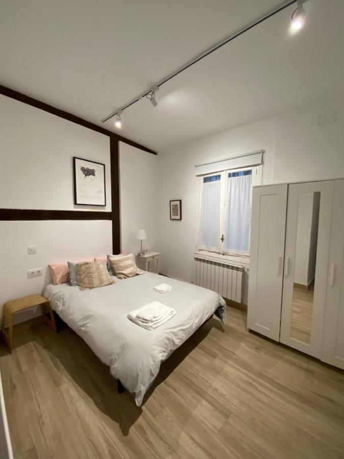 Opera-Suites Luxury La Boheme, In The Very Center Of Madrid. Экстерьер фото