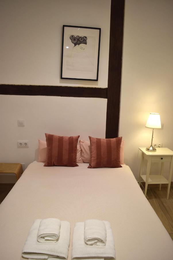 Opera-Suites Luxury La Boheme, In The Very Center Of Madrid. Экстерьер фото